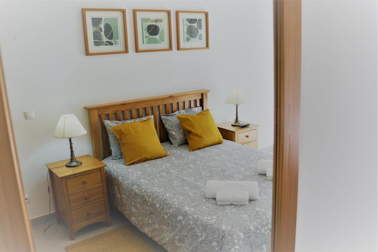 Lovely Apartment In Carvoeiro By The Beach Екстер'єр фото