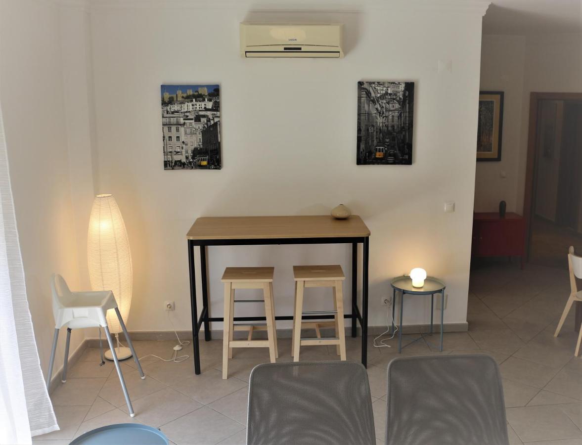 Lovely Apartment In Carvoeiro By The Beach Екстер'єр фото